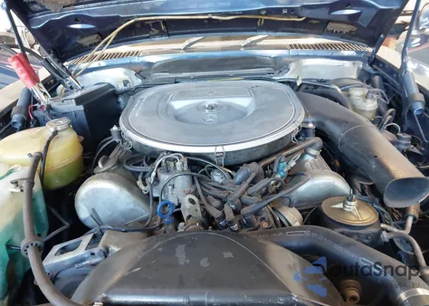 1980 Mercedes-Benz 380 from USA, damaged, VIN 10704310014994